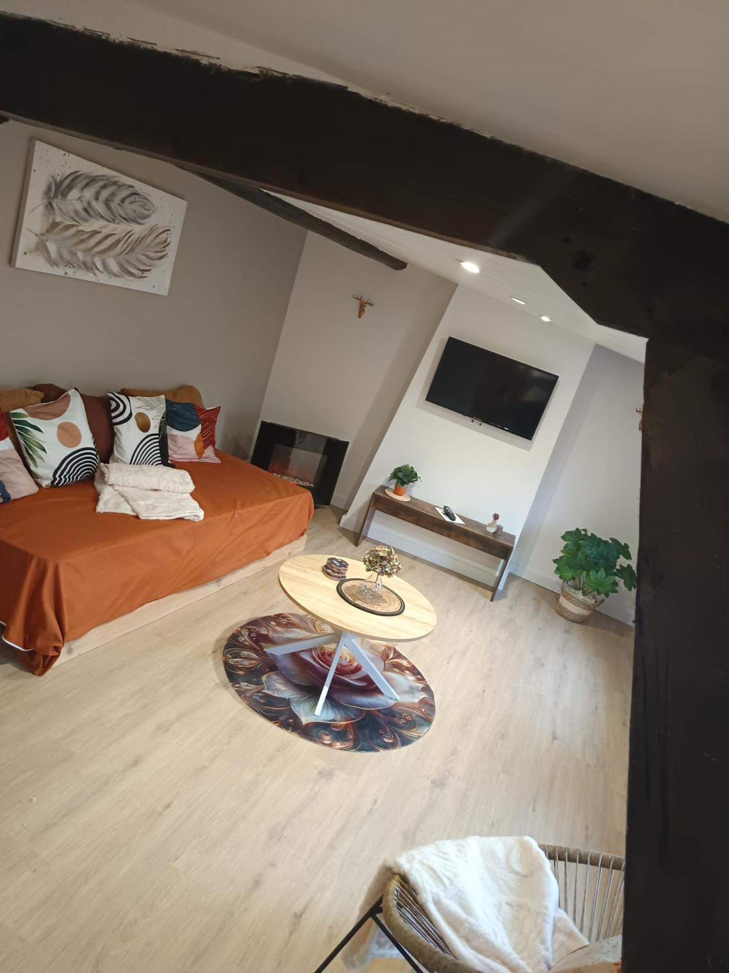 A1 Champagne Residence - 200 M2 14 Personnes 2 Toilets 4 Showers - Hyper Centre - Chalons En Champagne Eksteriør billede